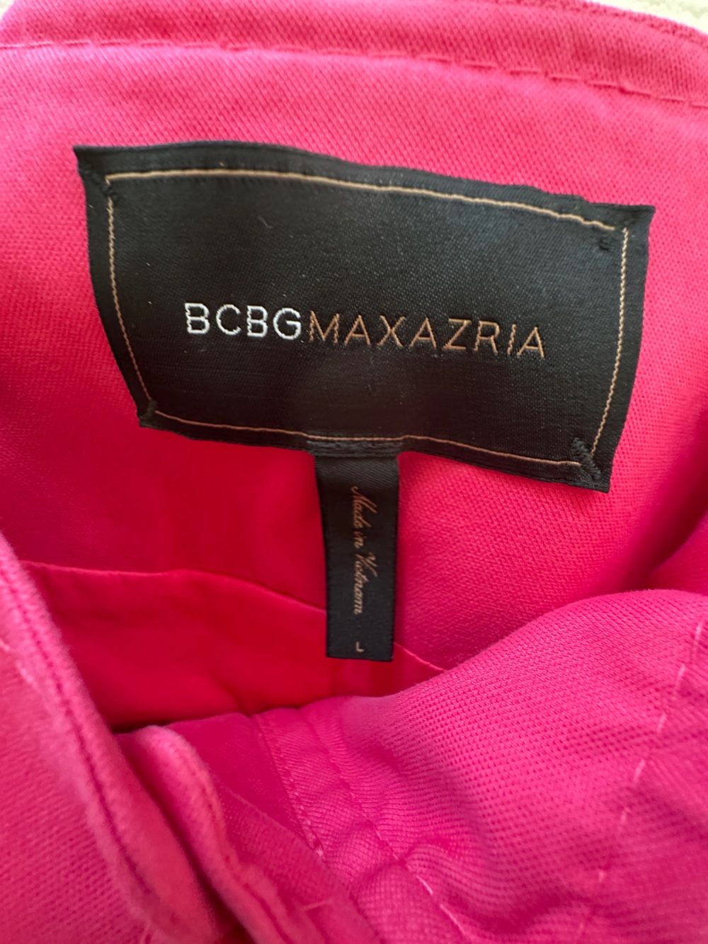 BCBGMaxAzria Raspberry Women’s Size L Ruffled Trench Coat with Buckles